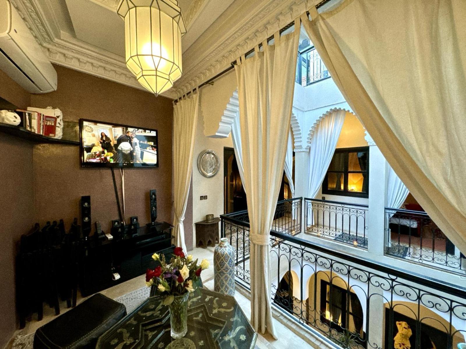 Art De Vivre Villa